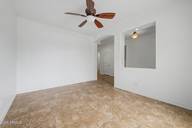 Building Photo - 56 W Lynx Way