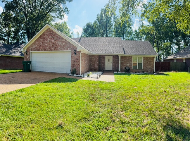 Building Photo - 560 Old Humboldt Rd