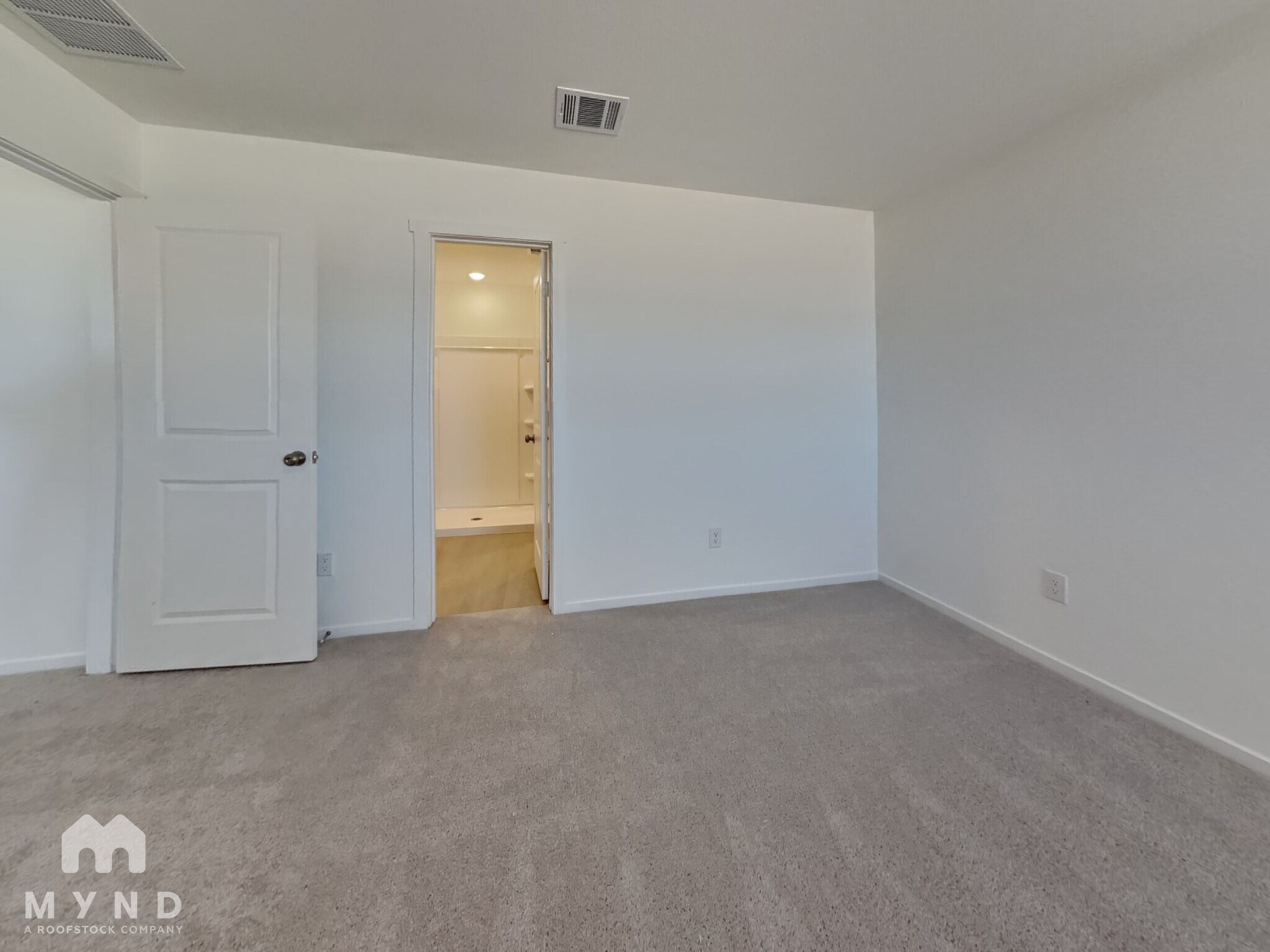 Building Photo - 302 Gadwall Ave