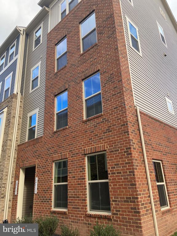 Building Photo - 24733 Monk Meadows Terrace