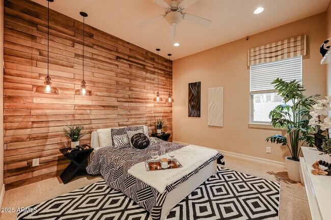 Building Photo - 2351 E Cherrywood Pl