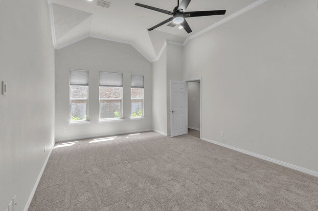Building Photo - 9129 Cottonwood Village Dr