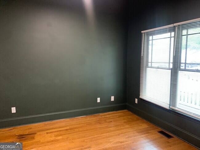 Building Photo - 169 Haygood Ave SE