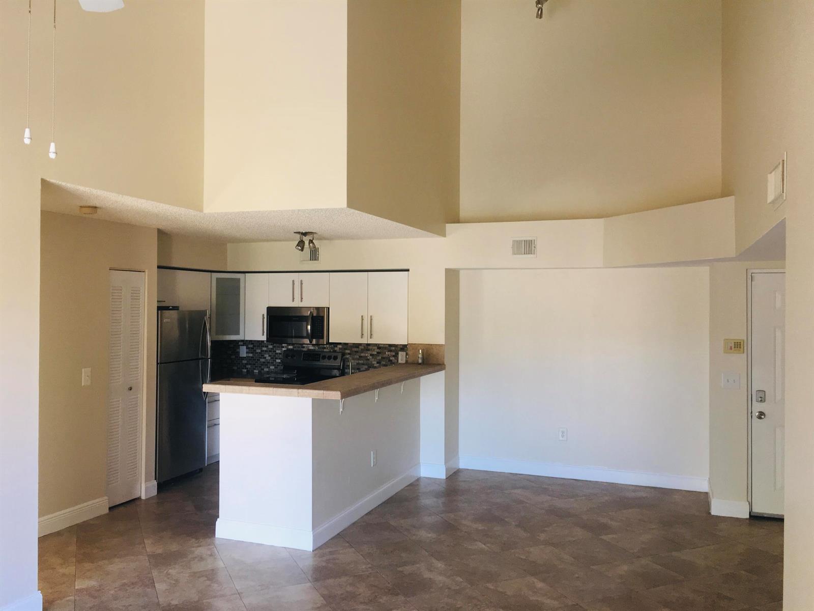 Building Photo - 1721 Village Blvd