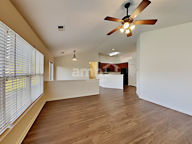 Building Photo - 2336 Hockett Dr