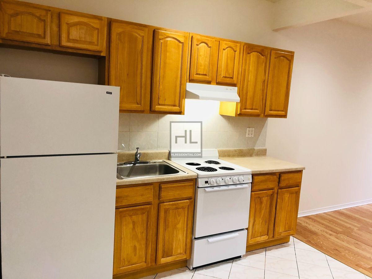 Building Photo - LEXINGTON AVENUE