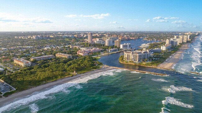 Building Photo - 950 Ponce De Leon Rd