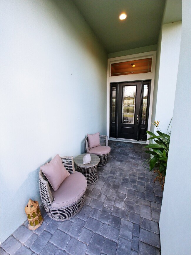 Building Photo - "Spacious 4 Bed, 3.5 Bath Rockledge Rental - Your Dream Home Awaits!"