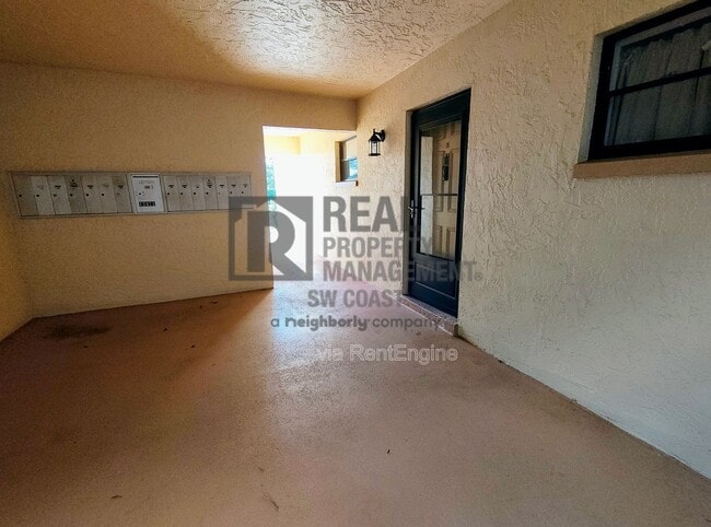 Building Photo - 12471 McGregor Blvd