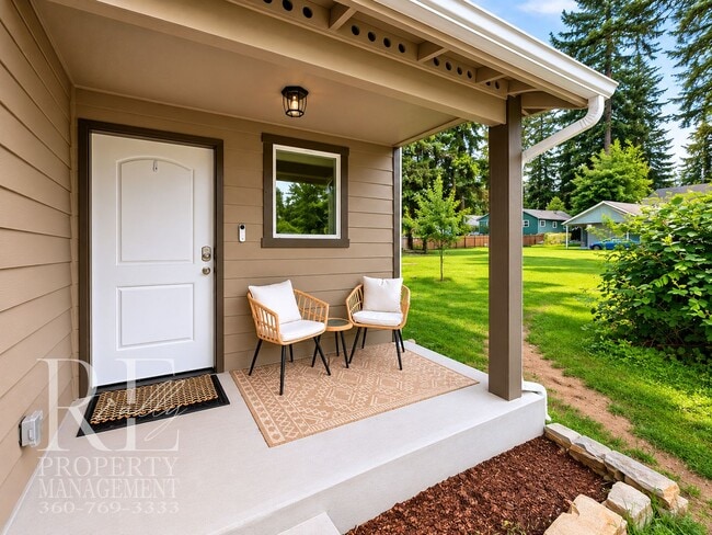 Building Photo - Spacious 3-Story Home with Flexible Living Space, Heat Pump & Private Deck Retreat