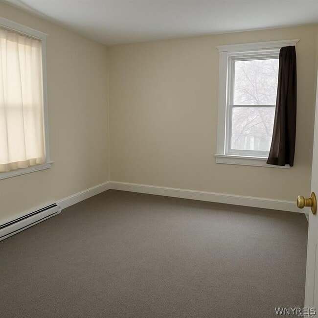 Building Photo - 64 Montrose Ave