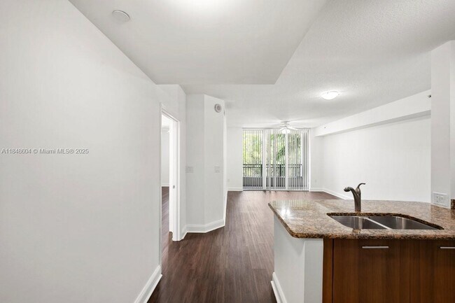 Building Photo - 510 NW 84th Ave