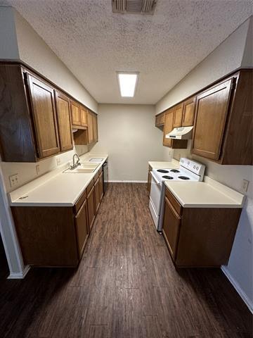 Building Photo - 1038 Irene St