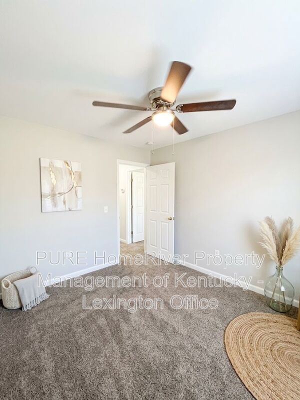 Building Photo - 1053 Merrick Dr