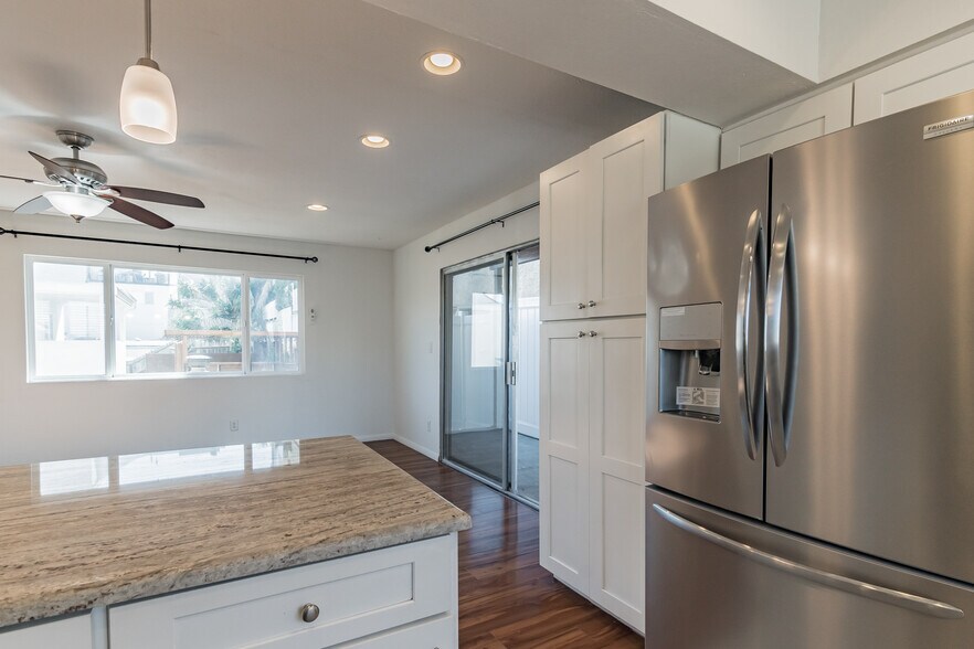 Kitchen - Pantry Cabinet - 851 Cypress Ave