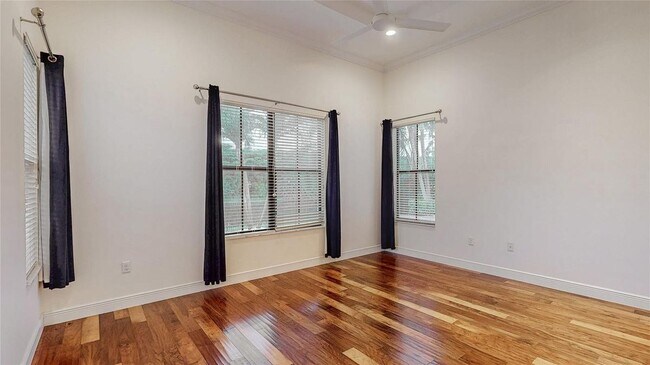 Building Photo - 4046 NW 85th Ave