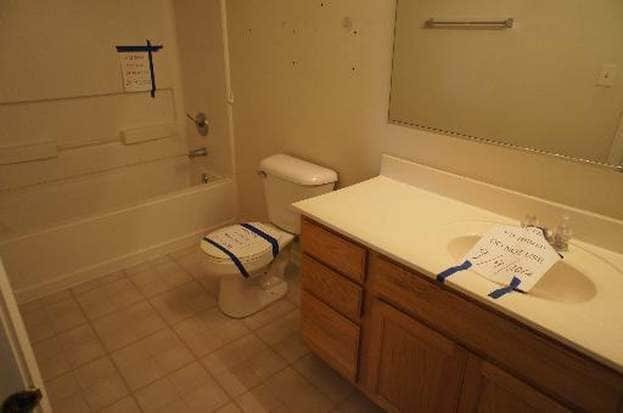 Building Photo - 124 Bertram Dr