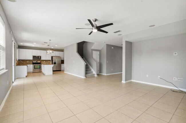 Building Photo - 12677 Pine Marsh Way