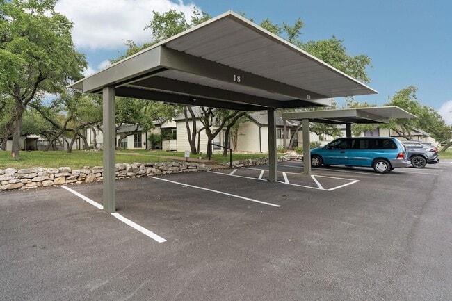 Building Photo - 17 Casa Verde St