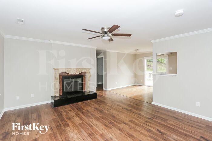Building Photo - 2422 Haybrook Ln