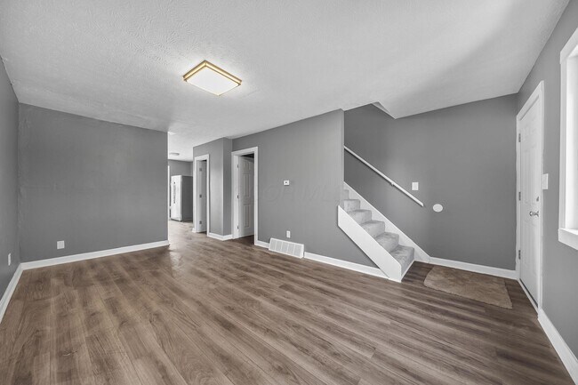Building Photo - 3654 Arnelle Rd
