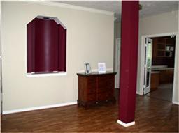 Building Photo - 202 Windrift Ct