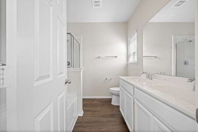 Building Photo - 25919 Llano Knoll Ln