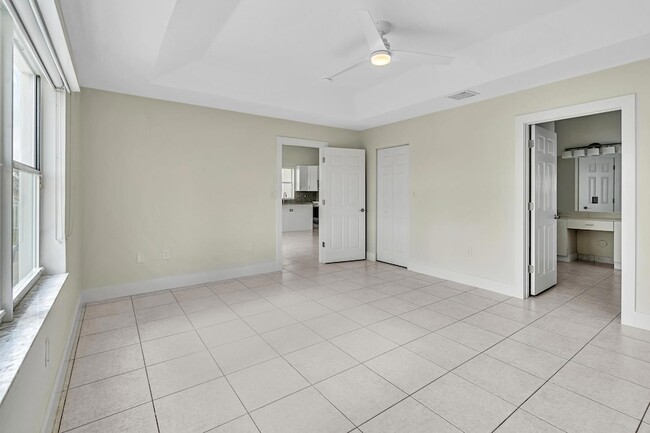 Building Photo - 1688 NW 144th Way