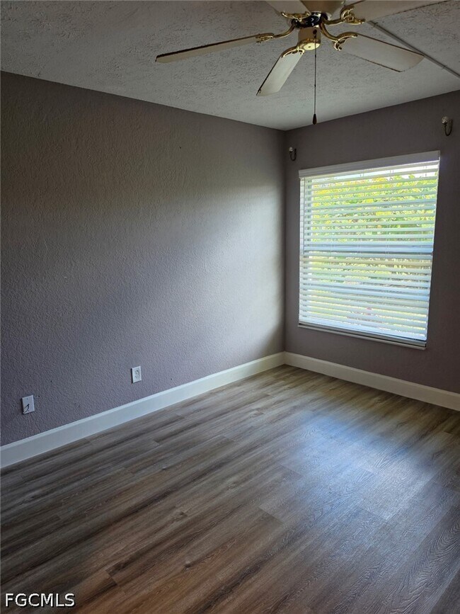 Building Photo - 16251 Dublin Cir