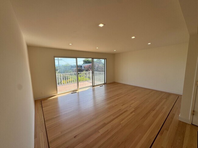 Building Photo - Open House Sunday 4/19 11 am - 12 pm:  Beautifully Updated Corner-Lot Home in Millbrae – Spacious...