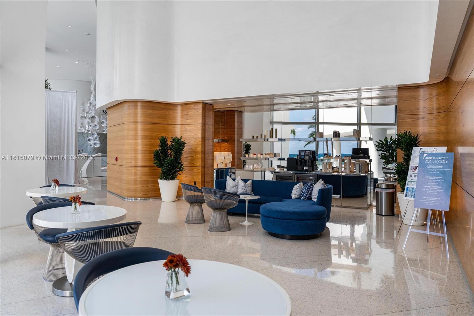 Building Photo - 16901 Collins Ave