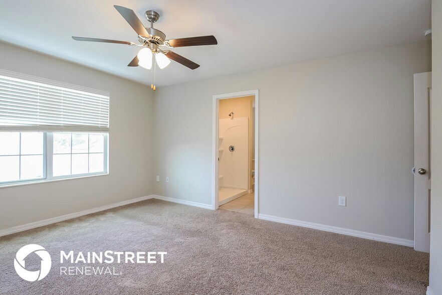 Building Photo - 216 Fig Ct