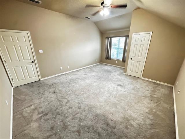 Building Photo - 4600 Palm Valley Dr
