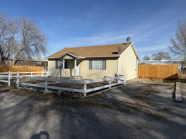 Building Photo - 84 W Main St