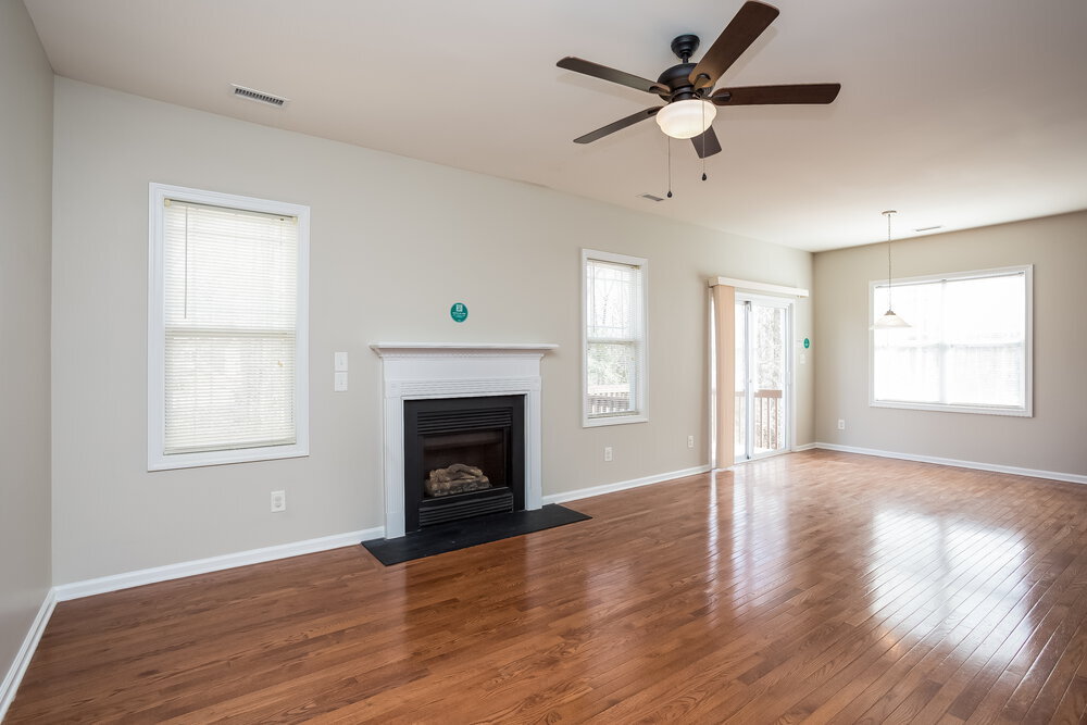 Building Photo - 200 Willowbrook Cir