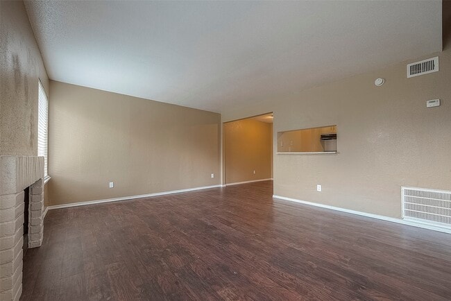 Building Photo - 12655 Ashford Meadow Dr