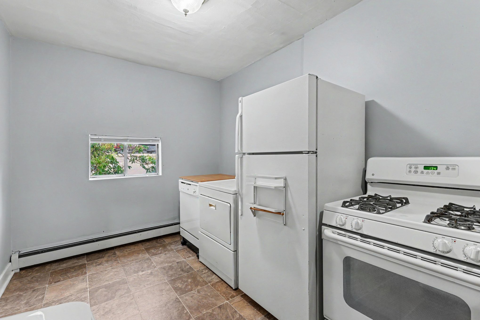 Building Photo - 2526 Decatur St