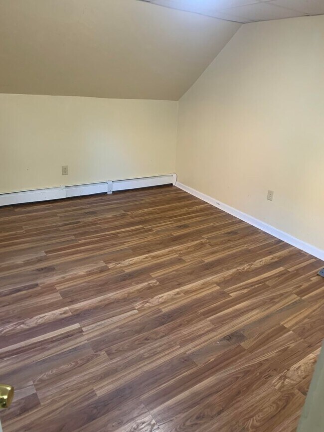 Building Photo - 6 S Harlem St