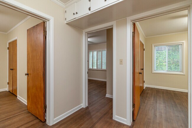 Building Photo - 10745 Stephon Terrace