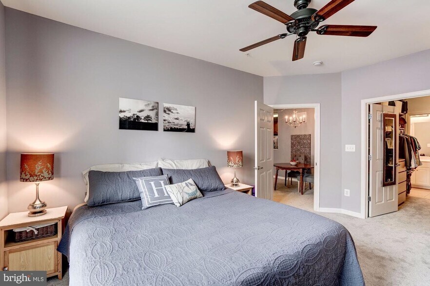 Building Photo - 21228 McFadden Sq