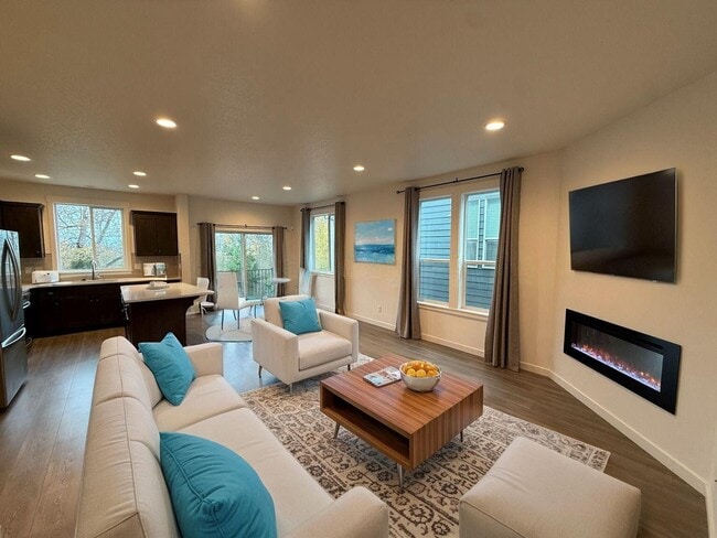 Building Photo - 3422 Rockcress Rd