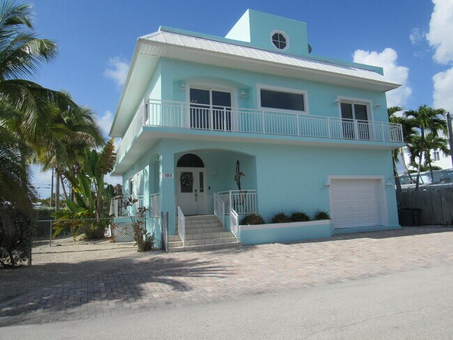 Building Photo - 103 Starfish Ln