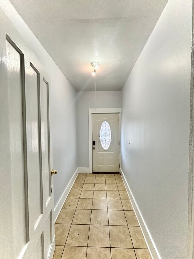 Building Photo - 57 Houston St