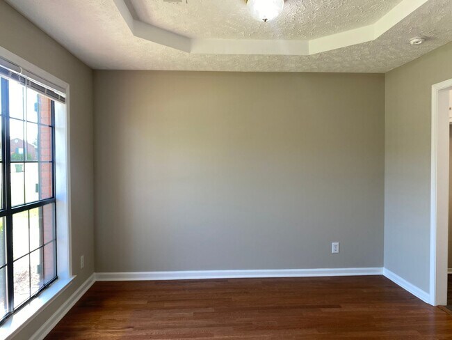 Building Photo - Charming 3-Bedroom Brick Home with Modern ...
