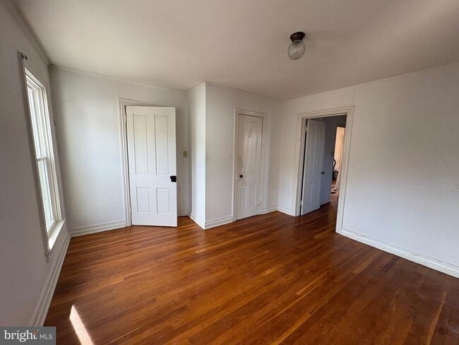 Building Photo - 50 E North St