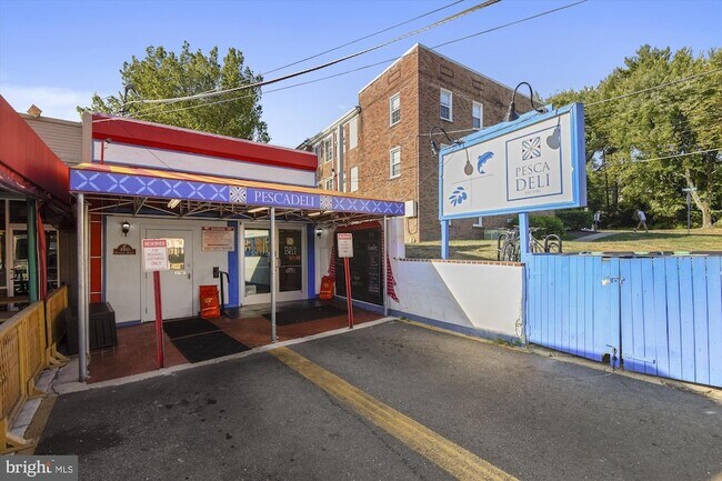 Building Photo - 6403 Tone Dr