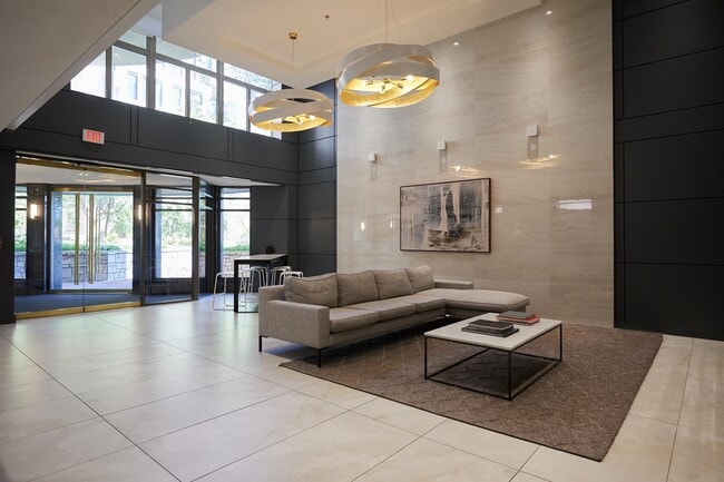 Building Photo - 7111 Woodmont Ave