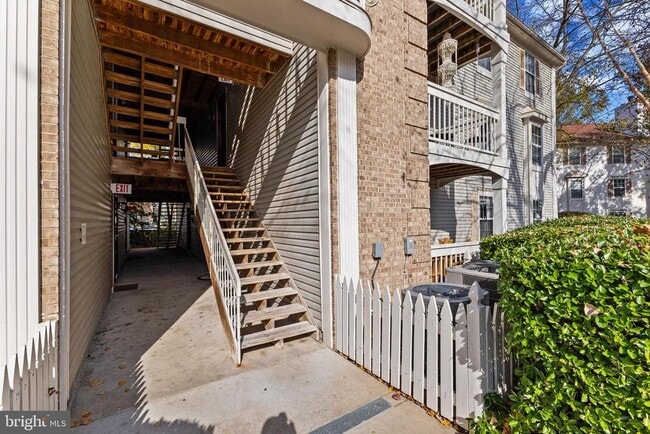 Building Photo - 5708 Olde Mill Ct