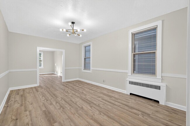 Building Photo - 784 Avenue C