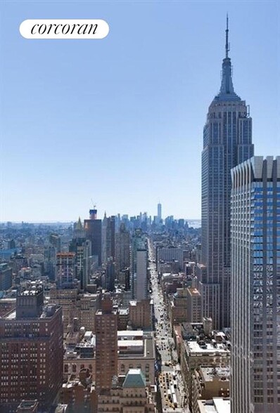 Building Photo - 425 5th Ave